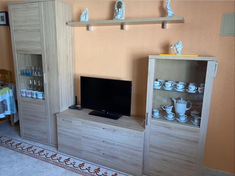 Apto Con Terraza Y 2 Dormitorios. 600 Megas Wifi. Santa Pola Kültér fotó