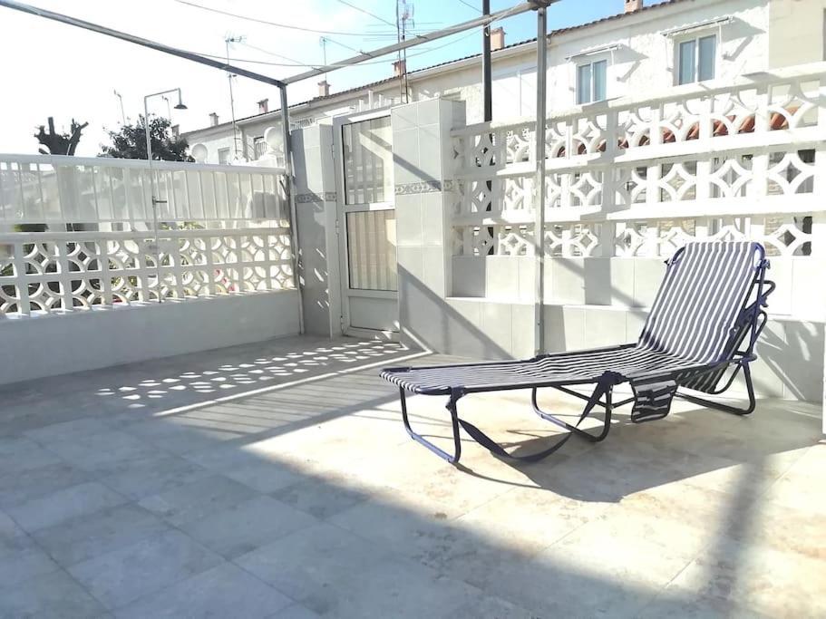 Apto Con Terraza Y 2 Dormitorios. 600 Megas Wifi. Santa Pola Kültér fotó